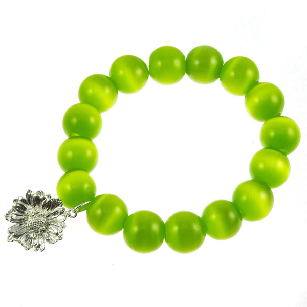 Apple Green Glass Bead and Silver Daisy Bracelet